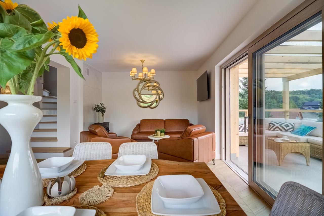 Znamirowickachata Sauna Jacuzzi Spa Znamirowice Exteriör bild
