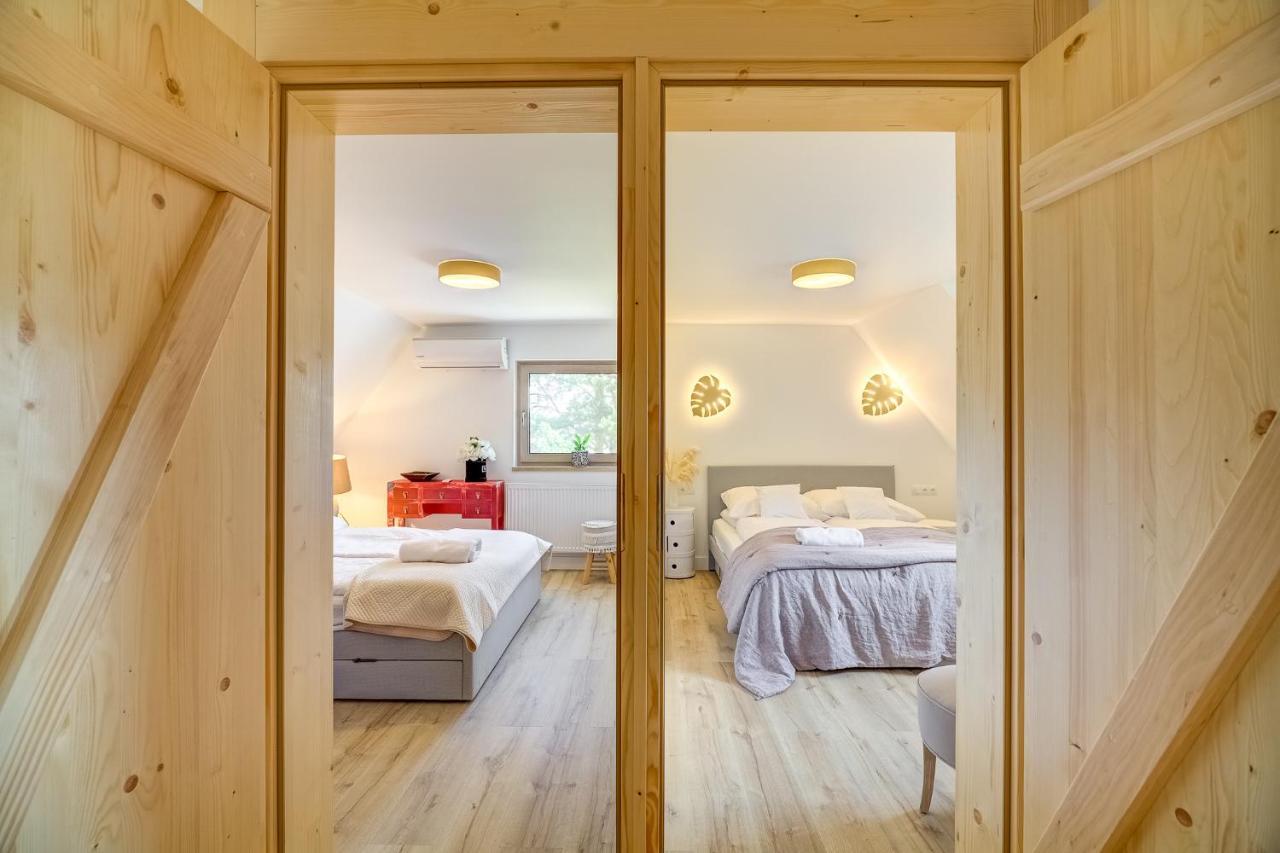 Znamirowickachata Sauna Jacuzzi Spa Znamirowice Exteriör bild